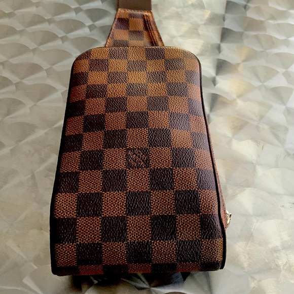 Louis Vuitton Slang Bag